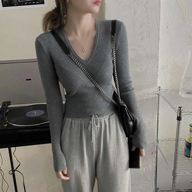 Женский Универсальный пуловер с длинным рукавом, тонкий свитер с V-образным вырезом, Повседневная Базовая рубашка, весна-осень 2022
Женский Универсальный пуловер с длинным рукавом, тонкий свитер с V-образным вырезом, Повседневная Базовая рубашка, весна-осень 2022