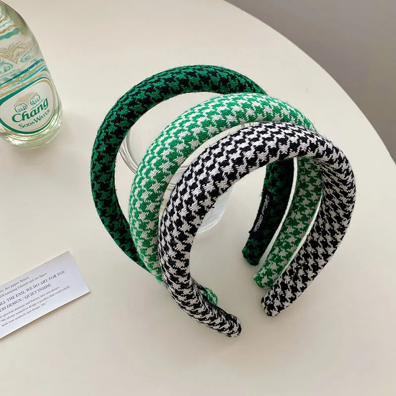 LEVAO New Fashion Women Headband Adult Wide Side Hairband Turban Casual Thousands Of Bird Grid Hair Accessories Wholesale
LEVAO New Fashion Women Headband Adult Wide Side Hairband Turban Casual Thousands Of Bird Grid Hair Accessories Wholesale