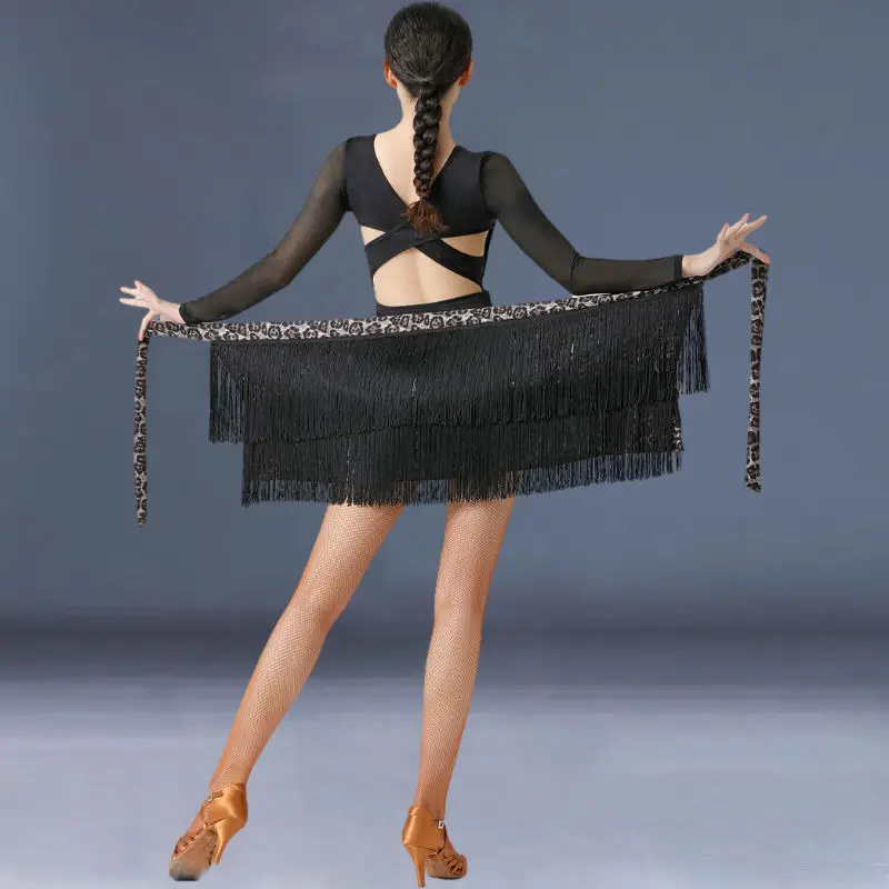 Latin Dance Clothes 2022 New Adult Female Dance Practice Clothes Tassel Apron Square Dance Skirt
Latin Dance Clothes 2022 New Adult Female Dance Practice Clothes Tassel Apron Square Dance Skirt