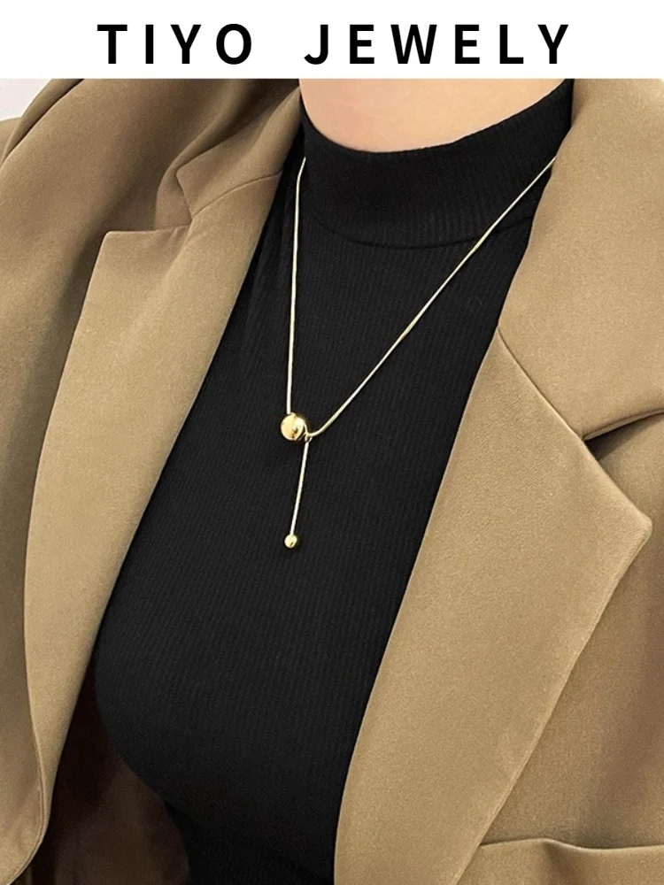 TIYO Women Jewelry Geometric Bead Pendant Necklace Popular Design Autumn Winter Style Titanium Steel Necklace For Women Gifts
TIYO Women Jewelry Geometric Bead Pendant Necklace Popular Design Autumn Winter Style Titanium Steel Necklace For Women Gifts
