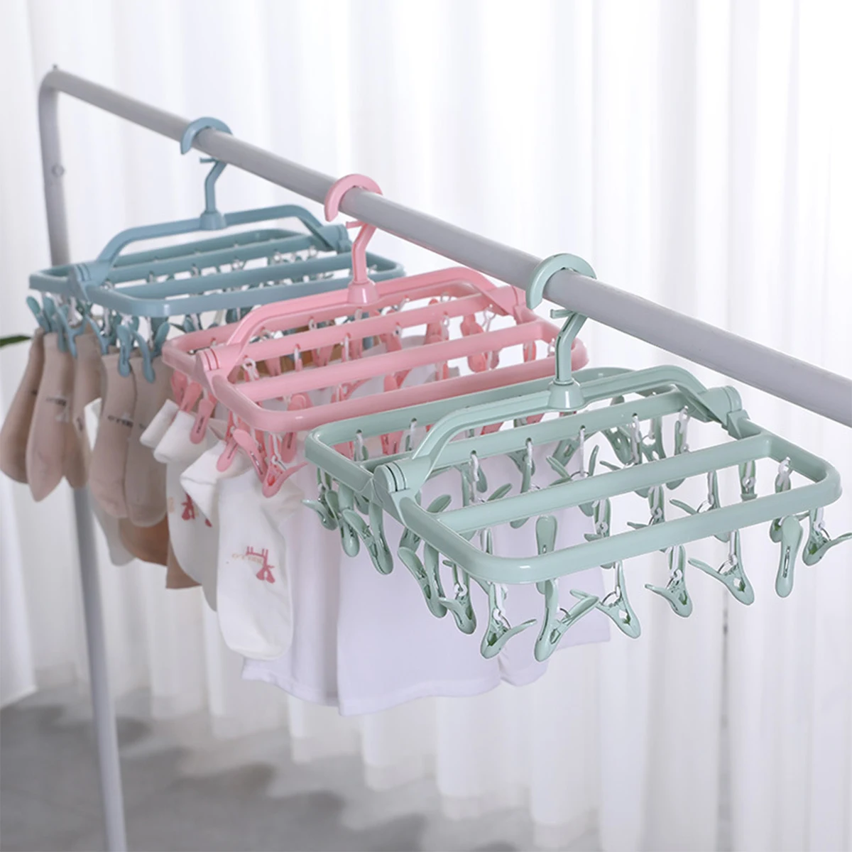 New Drying Drip Hanger with 32 Clip Foldable Socks Hanger Windproof Clothes Hanger Dryer 360°Rotation Sock Dryer Rack Durable
New Drying Drip Hanger with 32 Clip Foldable Socks Hanger Windproof Clothes Hanger Dryer 360°Rotation Sock Dryer Rack Durable