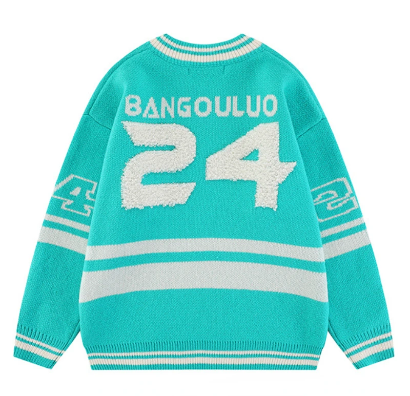 Свитер мужской осенне-зимний трикотажный с круглым вырезом и надписью
Свитер мужской осенне-зимний трикотажный с круглым вырезом и надписью