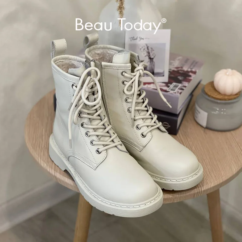 BeauToday/зимние сапоги на платформе из коровьей кожи; Новый стиль; Женская обувь с коротким плюшем; G04218
BeauToday/зимние сапоги на платформе из коровьей кожи; Новый стиль; Женская обувь с коротким плюшем; G04218