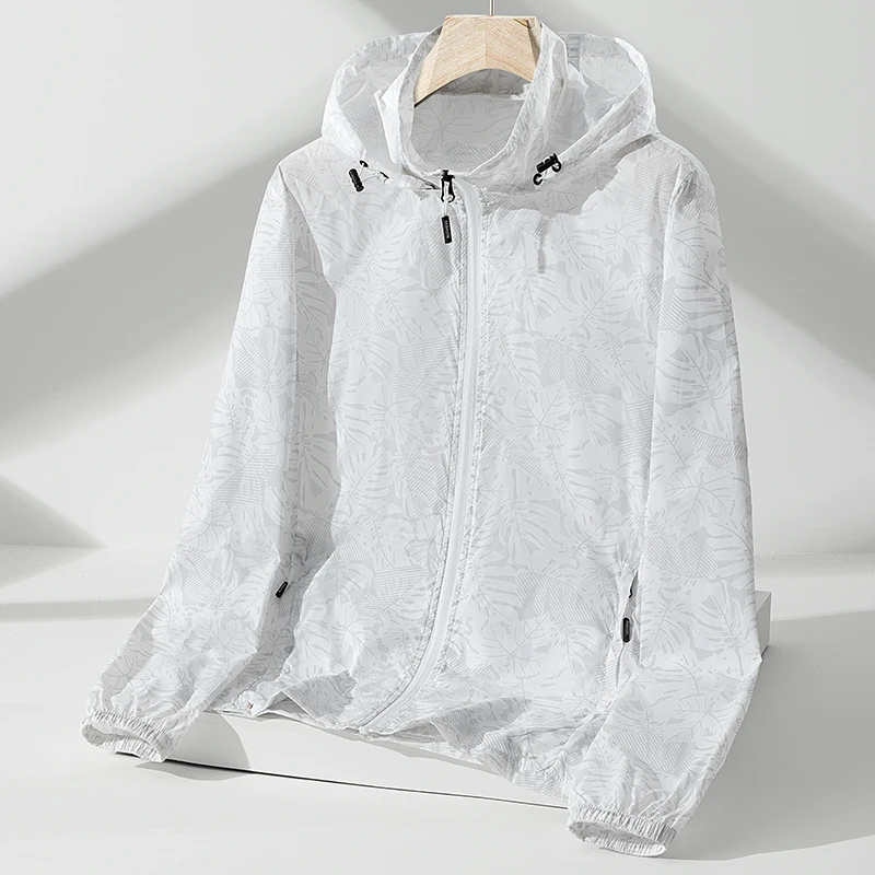Summer Skin Coats Men Ultra Light UV Sun Protection Hooded Windbreaker Jacket Mens Casual Skin Clothing Solid Color Wild Clothes
Summer Skin Coats Men Ultra Light UV Sun Protection Hooded Windbreaker Jacket Mens Casual Skin Clothing Solid Color Wild Clothes