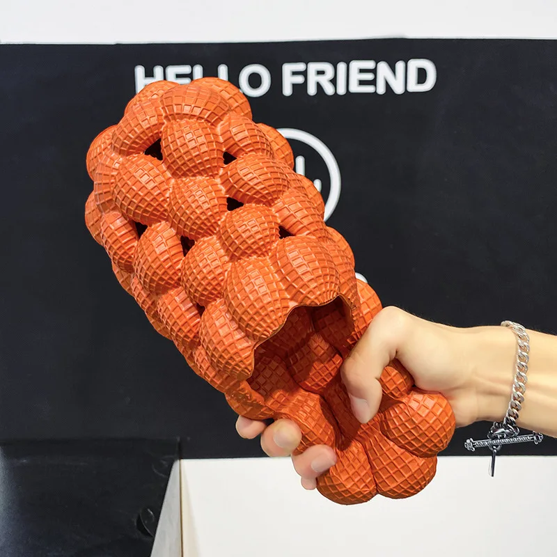 Step on Poo Sense Lychee Bubble Summer New Fashion Bun Head Comfortable Non-slip Soft Soles Deodorant Wear Beach Men's Sandals 
Step on Poo Sense Lychee Bubble Summer New Fashion Bun Head Comfortable Non-slip Soft Soles Deodorant Wear Beach Men's Sandals