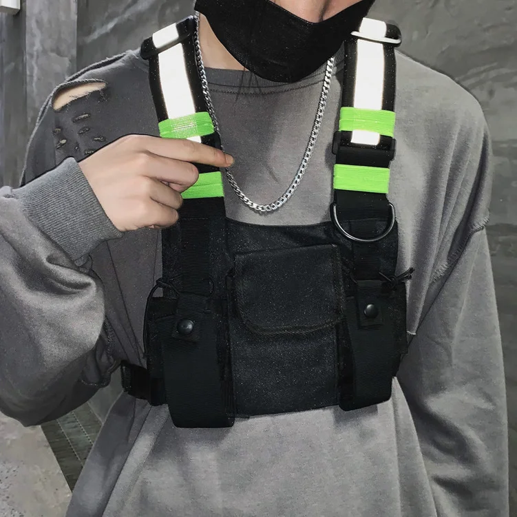 Functional Tactical Chest Bag For Men Fashion Bullet Hip Hop Vest Streetwear Bag Waist Pack Unisex Black Chest Rig Bag
Functional Tactical Chest Bag For Men Fashion Bullet Hip Hop Vest Streetwear Bag Waist Pack Unisex Black Chest Rig Bag