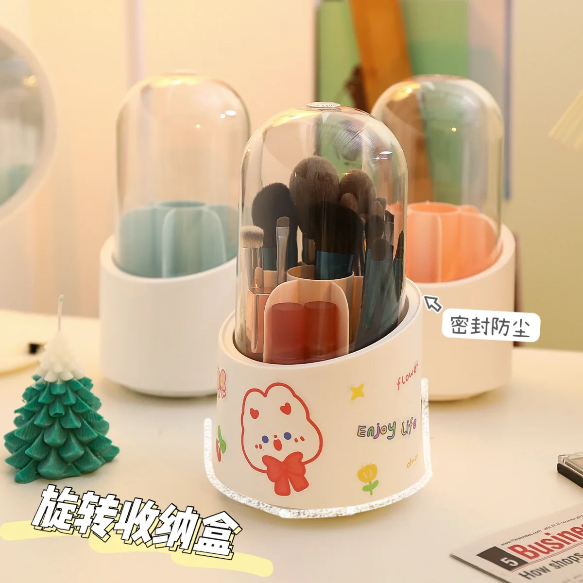 Creative 360 degree rotating pen holder Dust cover Desktop student stationery storage pen holder desk organizer pencil holder
Creative 360 degree rotating pen holder Dust cover Desktop student stationery storage pen holder desk organizer pencil holder
