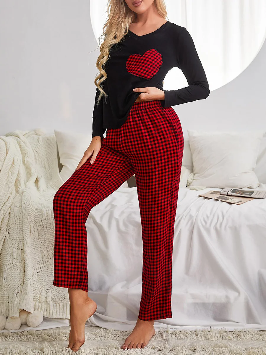 Women s Cozy 2 Piece Lounge Set Festive Christmas Pajama Set with Long Sleeve V Neck Heart Print Tops and Comfy Plaid Pants
Women s Cozy 2 Piece Lounge Set Festive Christmas Pajama Set with Long Sleeve V Neck Heart Print Tops and Comfy Plaid Pants