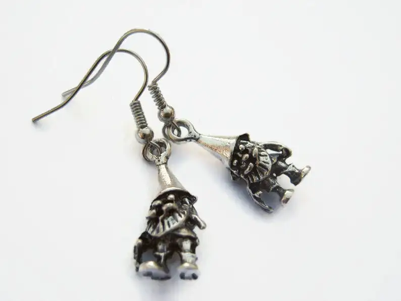 New Hot Sale Fashion Trend Jewelry Creative Design Santa Claus Pendant Earring Jewelry 
New Hot Sale Fashion Trend Jewelry Creative Design Santa Claus Pendant Earring Jewelry