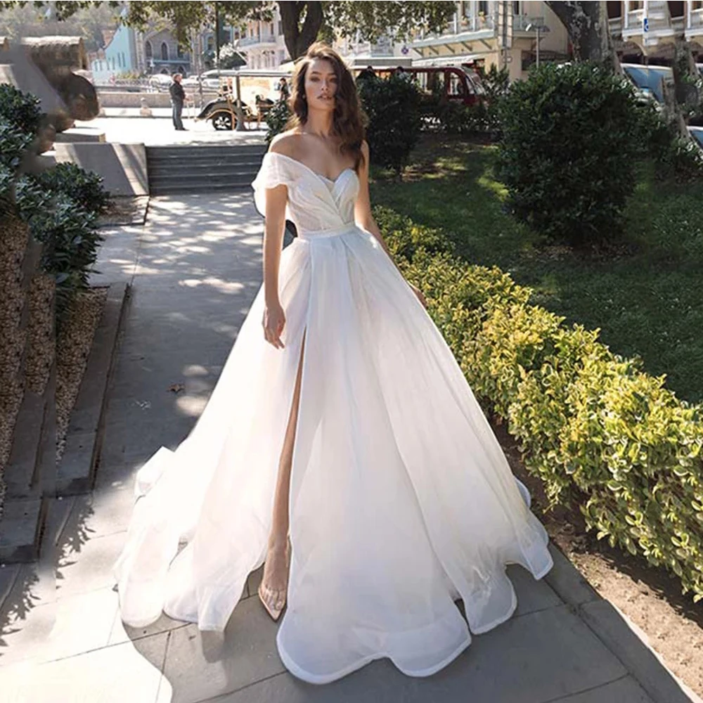 Simple Wedding Dresses Organza Sweetheart Sleeveless One Shoulder Zipper Back Bride Gowns A-Line Sweep Train Vestido De Noiva 
Simple Wedding Dresses Organza Sweetheart Sleeveless One Shoulder Zipper Back Bride Gowns A-Line Sweep Train Vestido De Noiva
