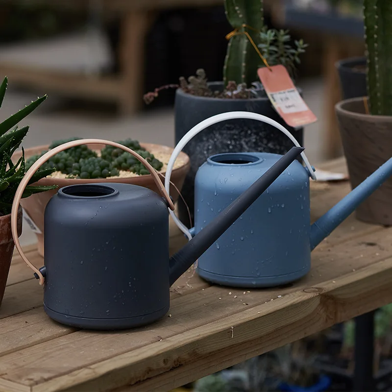 Long Mouth Plastic Watering Kettle Household Kettle Garden Plant Fertilization Kettle 1.8L Garden Irrigation Supplies
Long Mouth Plastic Watering Kettle Household Kettle Garden Plant Fertilization Kettle 1.8L Garden Irrigation Supplies