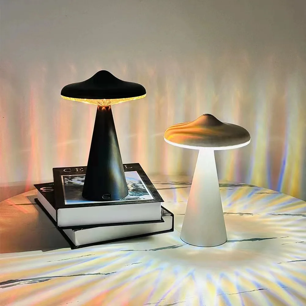 Creative Light Luxury UFO Small Lamp Bedroom Bedside Decoration Small Night Light Gift Mushroom Atmosphere Light
Creative Light Luxury UFO Small Lamp Bedroom Bedside Decoration Small Night Light Gift Mushroom Atmosphere Light