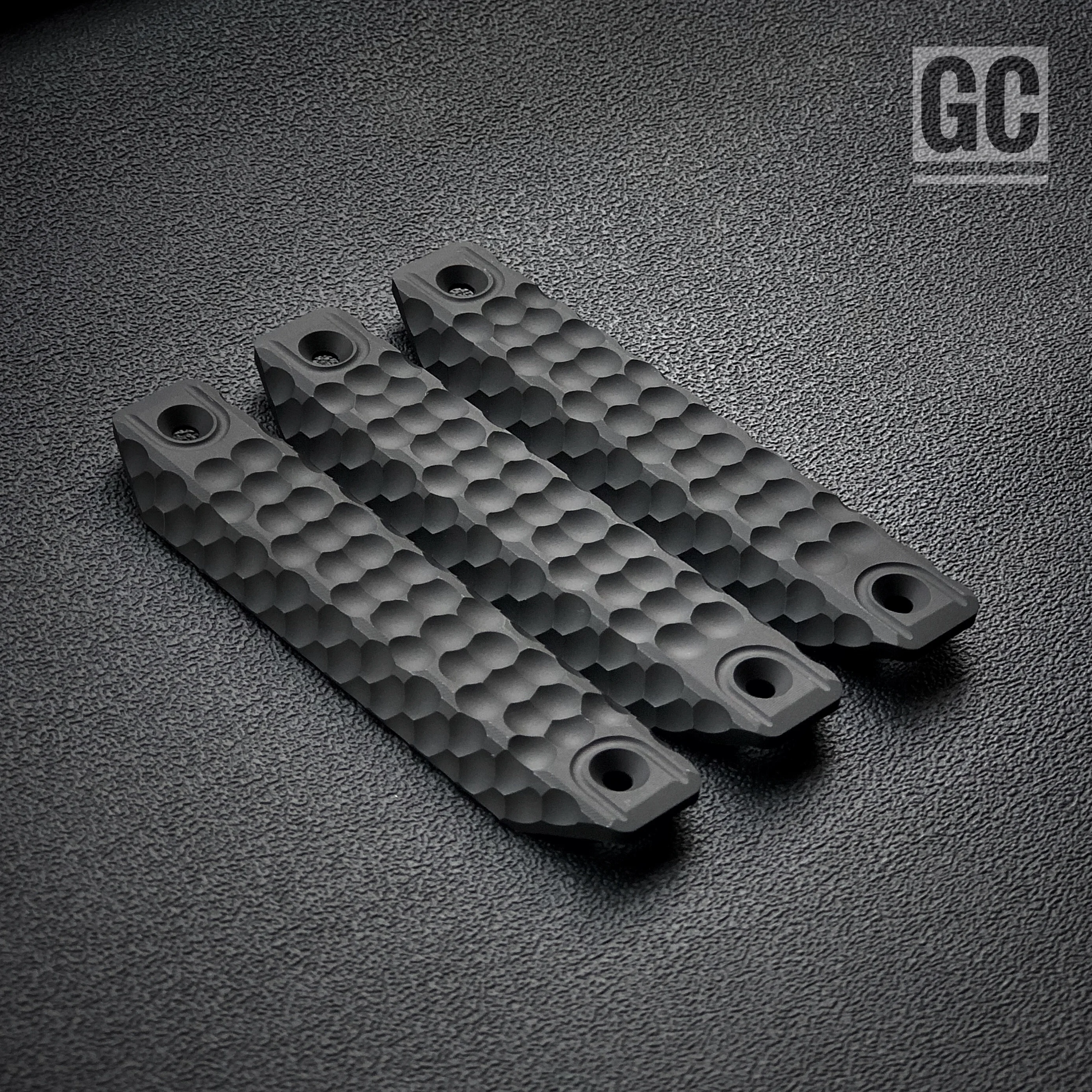 

PMC GCTAC RAILSCALES RS XOS in MLOK KEY three bread wrapped metal CNC protective wood chips