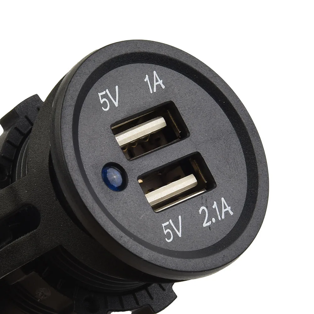 Parts Dual USB Charger Black LED Indiacator Lights Mobile Phone Motorcycle Multifunctional Plastic Socket Tablet PC
Parts Dual USB Charger Black LED Indiacator Lights Mobile Phone Motorcycle Multifunctional Plastic Socket Tablet PC
