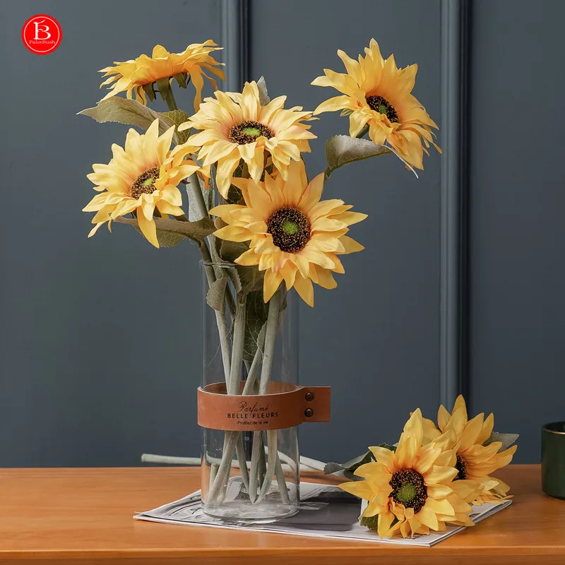 Artificial Sunflower Flowers Long Stem Silk Fake Sunflowers Decoration for Outdoor Home Wedding Birthday Party Single Bulk Decor
Artificial Sunflower Flowers Long Stem Silk Fake Sunflowers Decoration for Outdoor Home Wedding Birthday Party Single Bulk Decor