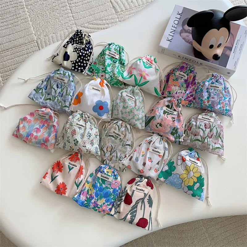 1pc Kawaii Cotton Floral Travel Cosmetic Lipstick Storage Bag Makeup Handbags Women drawstring bag Organizer Small Pouch Bags
1pc Kawaii Cotton Floral Travel Cosmetic Lipstick Storage Bag Makeup Handbags Women drawstring bag Organizer Small Pouch Bags