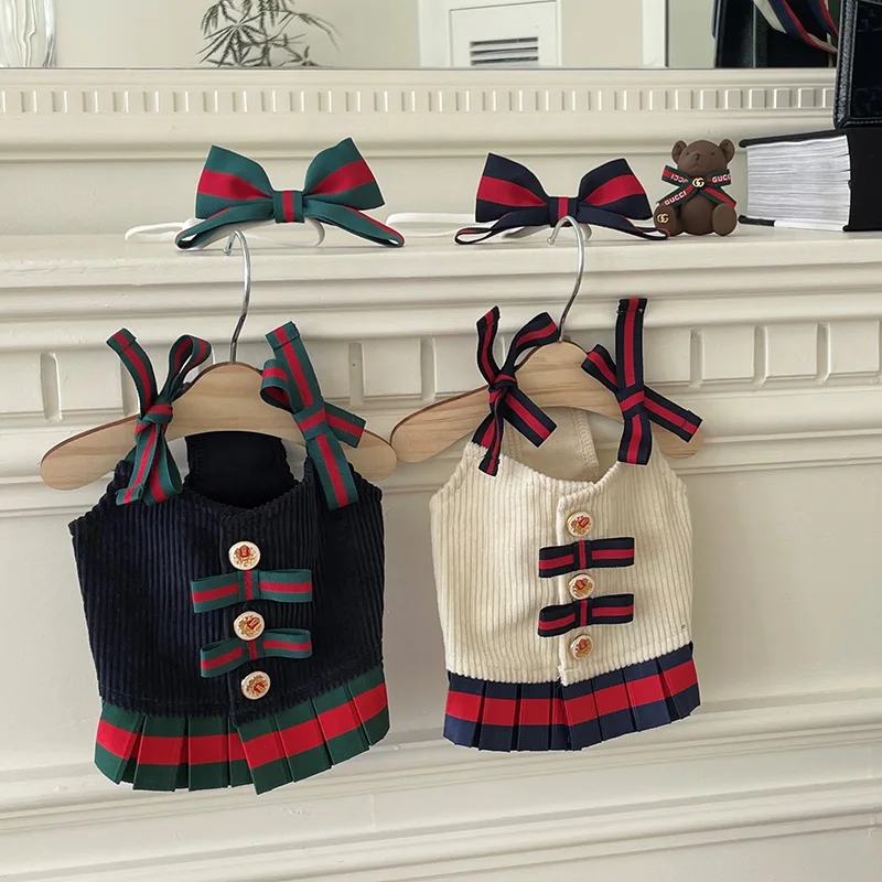 Hair College Sling Skirt Puppy Short Style Pet Summer Spring Cats Send Set Dress Dog Clothes Dog Classic Straps Bands British
Hair College Sling Skirt Puppy Short Style Pet Summer Spring Cats Send Set Dress Dog Clothes Dog Classic Straps Bands British