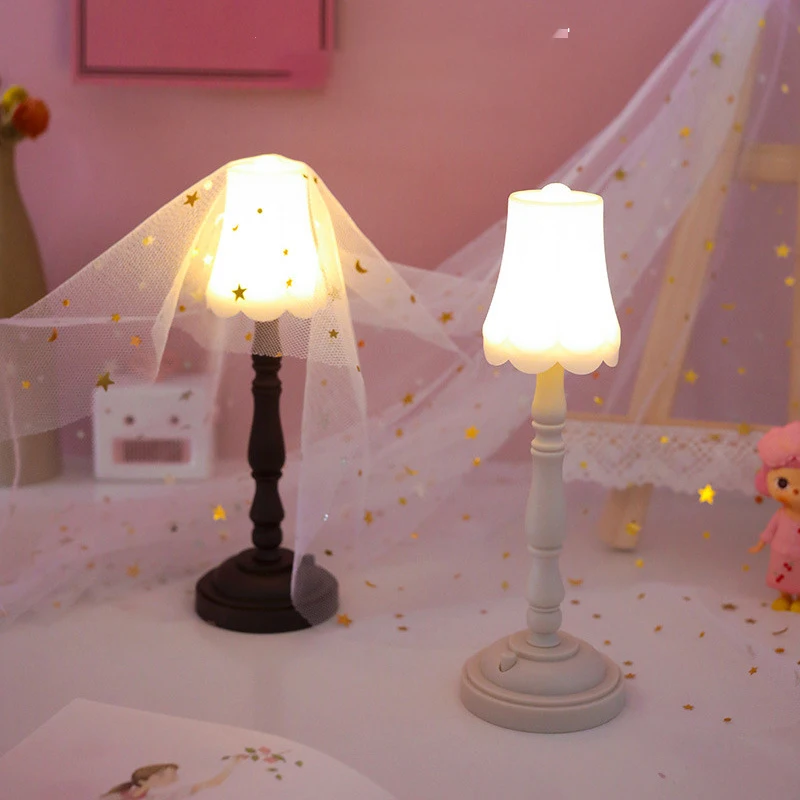 Retro Small Night Light Dormitory Bedroom Bedside Eye Protection Small Table Lamp European Mini Creative Lamp Decoration Lamps
Retro Small Night Light Dormitory Bedroom Bedside Eye Protection Small Table Lamp European Mini Creative Lamp Decoration Lamps