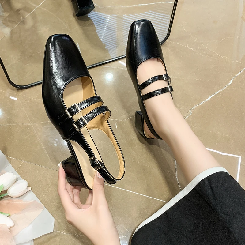 Women's Pumps 2022 Spring and Autumn Woman Mid Heel Shoes Double Buckle Women Shoes Patent Leather Dress Shoes Zapatos Mujer
Women's Pumps 2022 Spring and Autumn Woman Mid Heel Shoes Double Buckle Women Shoes Patent Leather Dress Shoes Zapatos Mujer