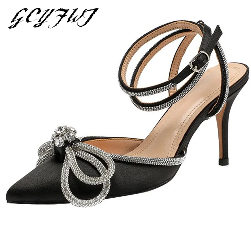 Fashion Bow Rhinestones Women Sandals Pointed Satin Transparent High Heel Female Shoes Thin Heels Party Prom Dress Ladies Pumps
Fashion Bow Rhinestones Women Sandals Pointed Satin Transparent High Heel Female Shoes Thin Heels Party Prom Dress Ladies Pumps