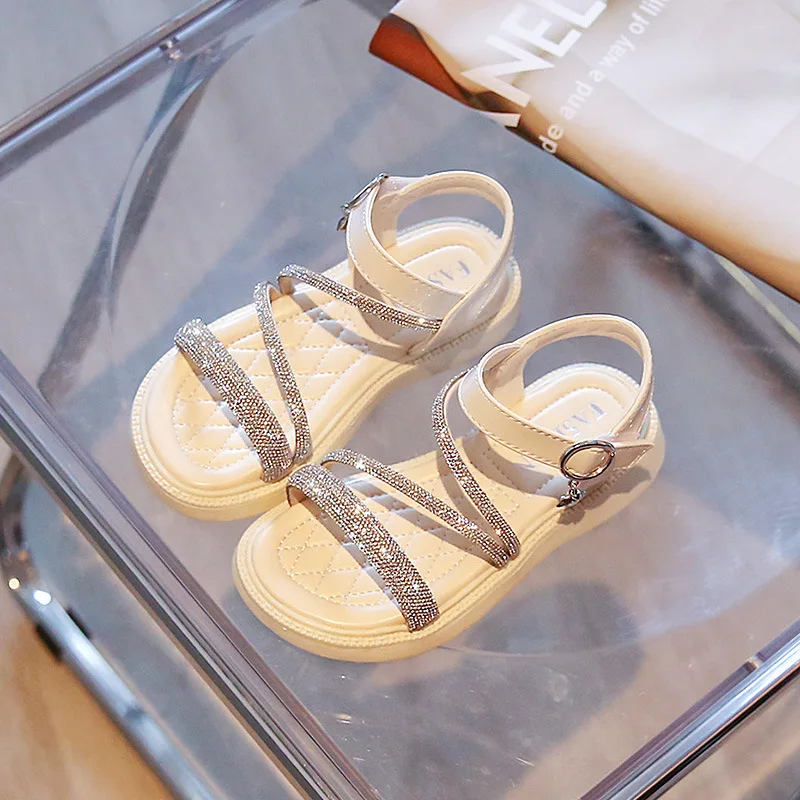 Girls Ribbon Sandals Rhinestone Children Open Toe Princess Shoes 2022 Summer Kids Fashion New Casual Roman Beach Shoes Versatile
Girls Ribbon Sandals Rhinestone Children Open Toe Princess Shoes 2022 Summer Kids Fashion New Casual Roman Beach Shoes Versatile