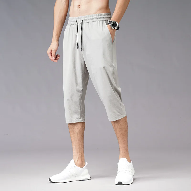 Summer Ice Silk Solid Quick-drying Shorts Cropped Pants Men's Running SportsBreathable 3/4 Length Trousers Casual Men's Pants
Summer Ice Silk Solid Quick-drying Shorts Cropped Pants Men's Running SportsBreathable 3/4 Length Trousers Casual Men's Pants