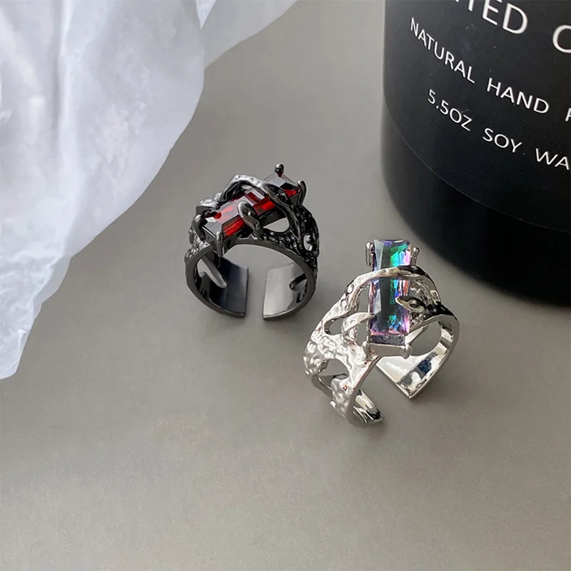 Fashion Hollow out Thorn Zircon Rings For Women Luxury High Grade Opening Index Ring Gothic Jewelry Accessories Holiday Gift
Fashion Hollow out Thorn Zircon Rings For Women Luxury High Grade Opening Index Ring Gothic Jewelry Accessories Holiday Gift