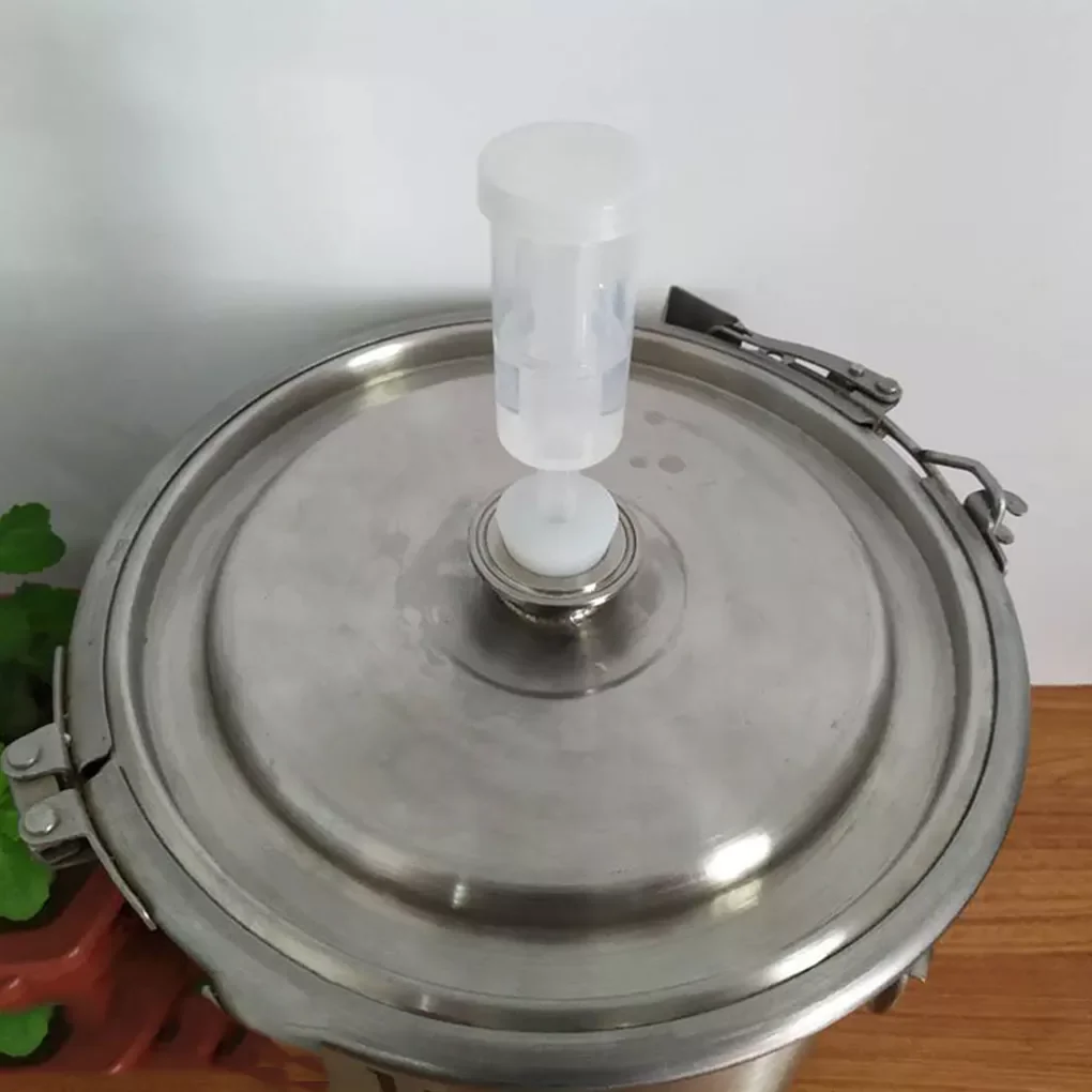 Air Lock Brewing Barrel Exhaust Valve Fermentation Wine Beer Making Water Sealed Check Valve Three-Piece Airlock
Air Lock Brewing Barrel Exhaust Valve Fermentation Wine Beer Making Water Sealed Check Valve Three-Piece Airlock