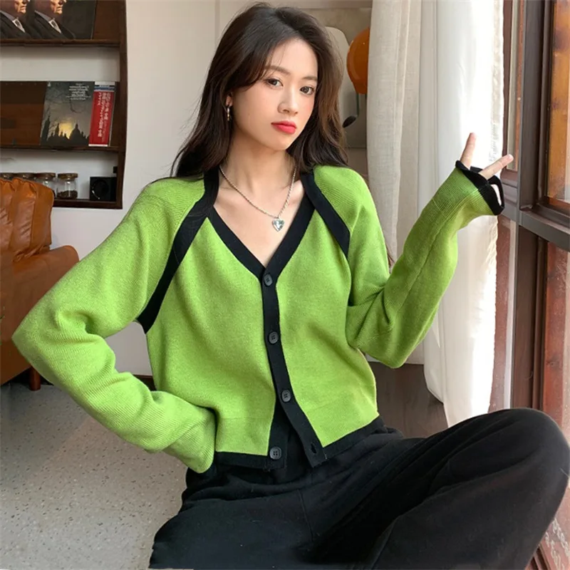 Girls Cute Long Sleeve Knitted Cardigan Button Up V-neck Raglan Sleeve Knitwear Thin Knitwear Short Oversized Sweater Outerwear
Girls Cute Long Sleeve Knitted Cardigan Button Up V-neck Raglan Sleeve Knitwear Thin Knitwear Short Oversized Sweater Outerwear