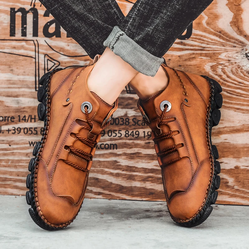 Male Breathable Leather Casual Shoes Man New Style Fashion Handsewn Casual Boots Hombre Leisure Flats Zapatillas S10180-S10186 
Male Breathable Leather Casual Shoes Man New Style Fashion Handsewn Casual Boots Hombre Leisure Flats Zapatillas S10180-S10186