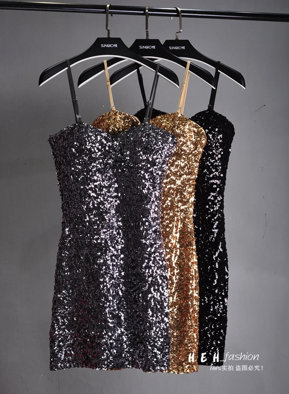 Sequins, Sequins, Suspenders, Short Skirt, Tube Top, Bottoming Skirt, Sexy Nightclub Dress, Stage Dinner Show Skirt, Female Tide
Sequins, Sequins, Suspenders, Short Skirt, Tube Top, Bottoming Skirt, Sexy Nightclub Dress, Stage Dinner Show Skirt, Female Tide