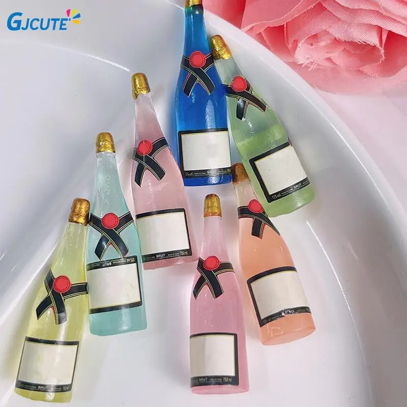 10Pcs simulation drinks 1/12 Mini Wine Bottle Sparkling Water Set Dollhouse Miniature Accessories Drinks Model Doll House Toys
10Pcs simulation drinks 1/12 Mini Wine Bottle Sparkling Water Set Dollhouse Miniature Accessories Drinks Model Doll House Toys