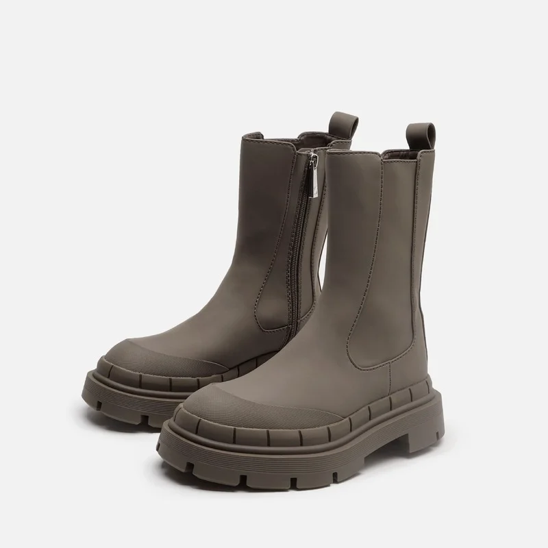 2022 New Women Boots Luxury Brand Platform Boots Women Chunky Heel Chelsea Boots Women Ankle Boots Winter Shoes Plus Size35-42
2022 New Women Boots Luxury Brand Platform Boots Women Chunky Heel Chelsea Boots Women Ankle Boots Winter Shoes Plus Size35-42