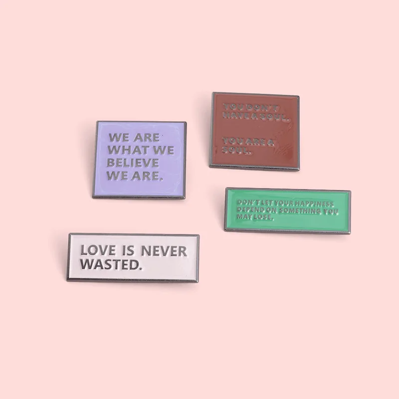 2PCS European and American new simple letter brooch temperament love is never wasted alloy paint badge spot wholesale
2PCS European and American new simple letter brooch temperament love is never wasted alloy paint badge spot wholesale