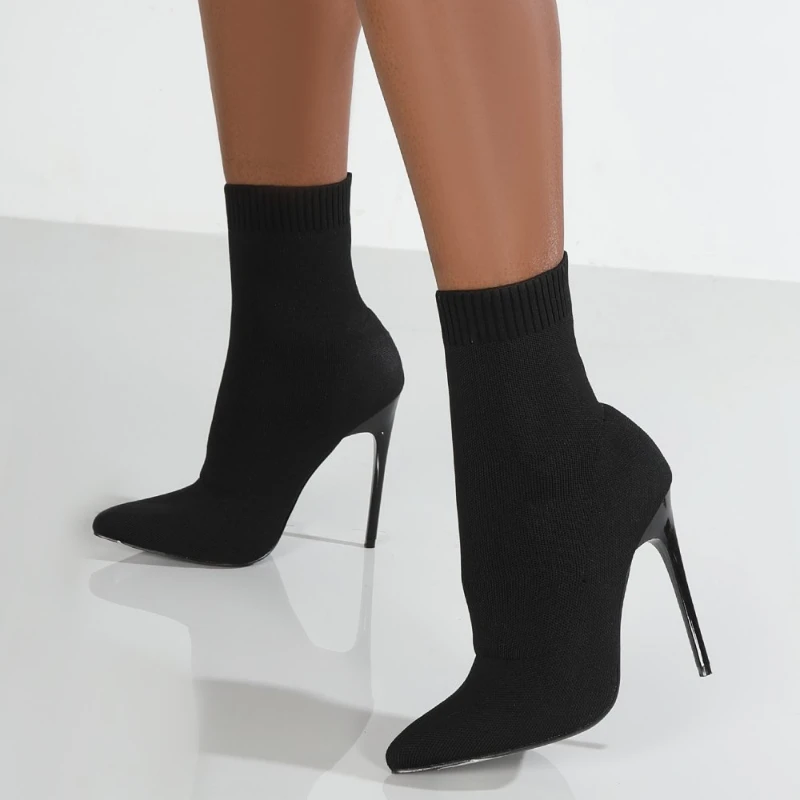 New Women Socks Shoes Stretch Fabric Women Ankle Boots Pointed Toe High Heels Slip-On Sexy Sock Heeled Chelsea Boots Size 36~43
New Women Socks Shoes Stretch Fabric Women Ankle Boots Pointed Toe High Heels Slip-On Sexy Sock Heeled Chelsea Boots Size 36~43