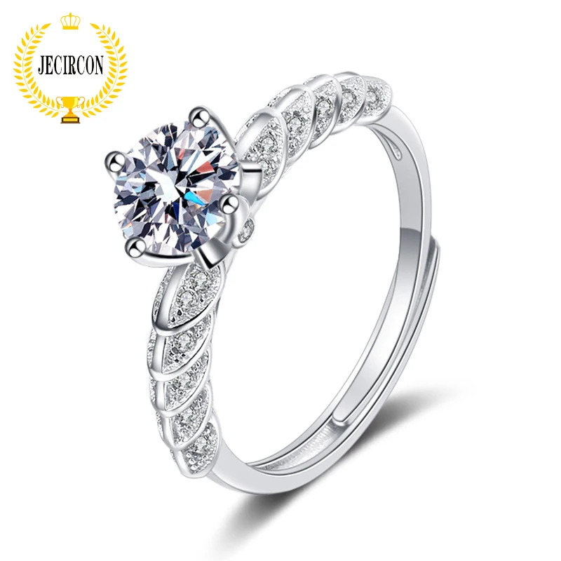 JECIRCON 925 Sterling Silver Palace 4 Claws Moissanite Ring for Women Light Luxury Temperament Diamond Style Couple Wedding Band
JECIRCON 925 Sterling Silver Palace 4 Claws Moissanite Ring for Women Light Luxury Temperament Diamond Style Couple Wedding Band