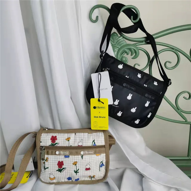 Kawaii Sanrio Kittys Anime Cartoon LESPORTSAC Oblique Cross Small Square Bag Casual Cartoon Shoulder Bag Cute Mobile Phone Bag
Kawaii Sanrio Kittys Anime Cartoon LESPORTSAC Oblique Cross Small Square Bag Casual Cartoon Shoulder Bag Cute Mobile Phone Bag