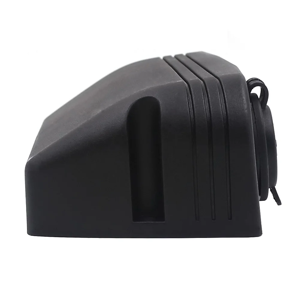 100% Brand New Dual USB Sockets Voltmeter Car Lighter Socket Charger Power Adapter Car Ignition Socket
100% Brand New Dual USB Sockets Voltmeter Car Lighter Socket Charger Power Adapter Car Ignition Socket
