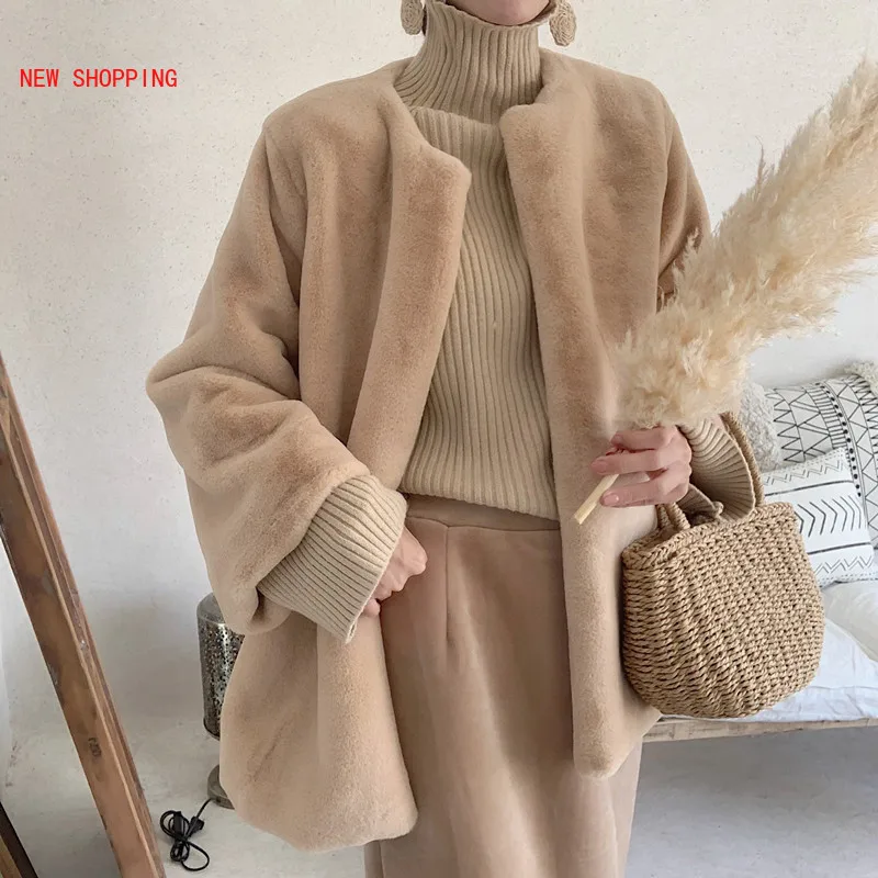 New Elegant Khaki Winter Warm Rabbit Fur Coats Women Faux Fur Coat Streetwear Autumn Faux Mink Fur Jacket Female Party Overcoat
New Elegant Khaki Winter Warm Rabbit Fur Coats Women Faux Fur Coat Streetwear Autumn Faux Mink Fur Jacket Female Party Overcoat