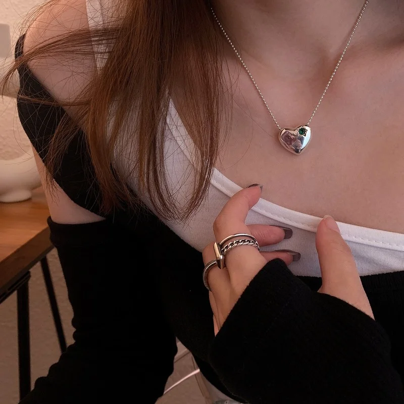 925 Sterling Silver Geometric Star Zircon Love Necklace Light Luxury Niche Clavicle Chain Women Pendant Chain Jewelry Necklace
925 Sterling Silver Geometric Star Zircon Love Necklace Light Luxury Niche Clavicle Chain Women Pendant Chain Jewelry Necklace