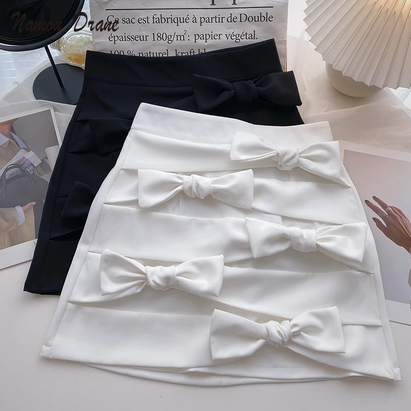 Namou Drane Design Sense Bowknot Folds Solid Mini Skirt Women's Summer Jupes 2022 New Korean Slim High Waist A-line Mujer Faldas
Namou Drane Design Sense Bowknot Folds Solid Mini Skirt Women's Summer Jupes 2022 New Korean Slim High Waist A-line Mujer Faldas