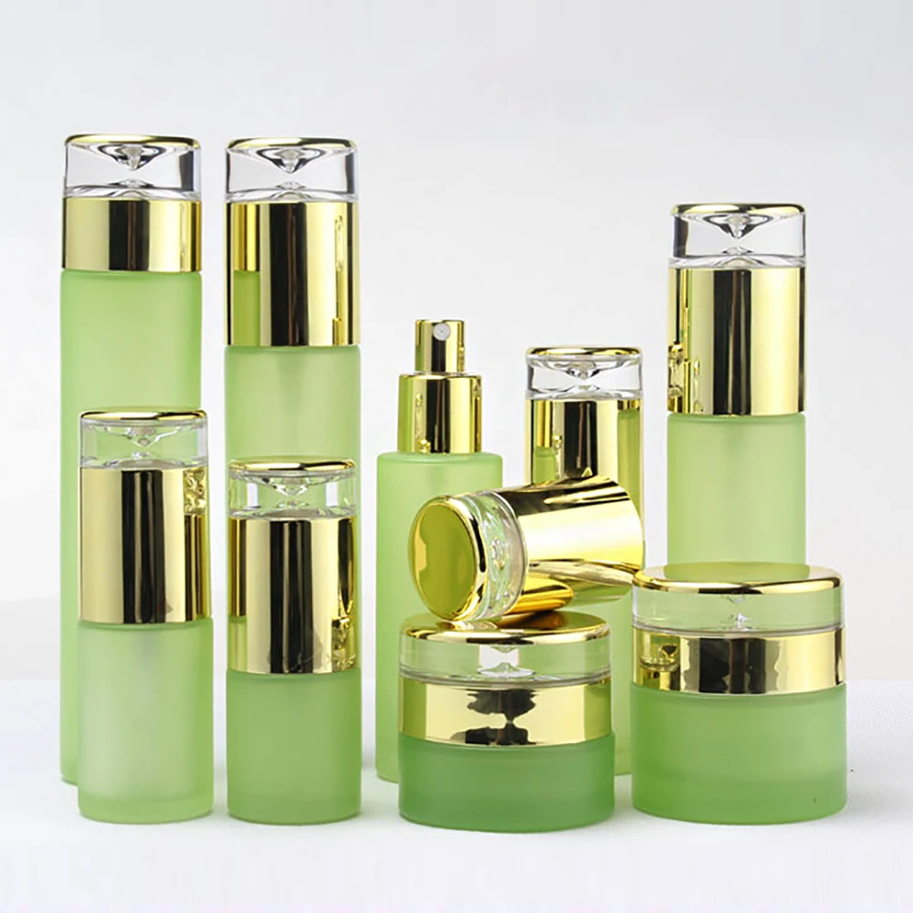 luxury green glass cosmetic jar 30g for cream foundation cosmetic packaging with golden plastic cap empty spray bottles
luxury green glass cosmetic jar 30g for cream foundation cosmetic packaging with golden plastic cap empty spray bottles