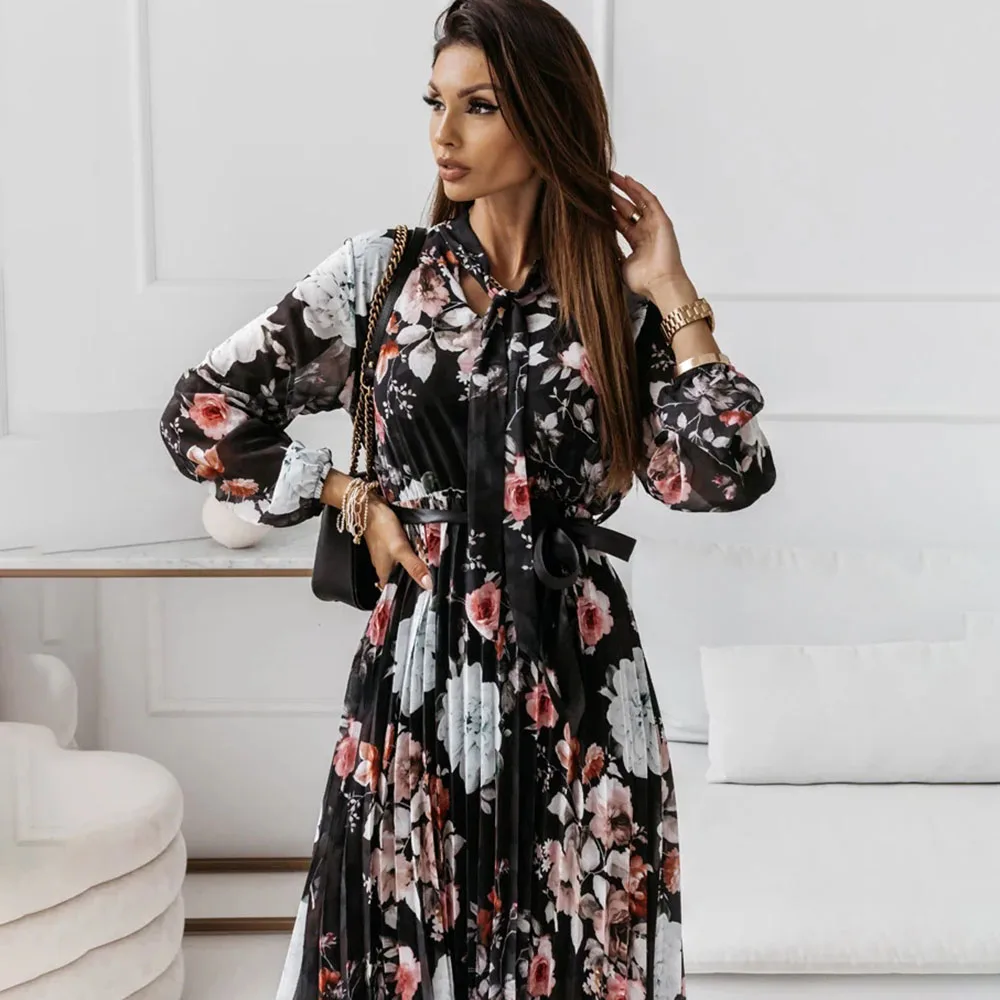 Elegant Chiffon Floral Print Pleated Maxi Dress Women 2021 Autumn Casual Long Sleeve Lace-up Party Dresses Office Ladies Dress 
Elegant Chiffon Floral Print Pleated Maxi Dress Women 2021 Autumn Casual Long Sleeve Lace-up Party Dresses Office Ladies Dress