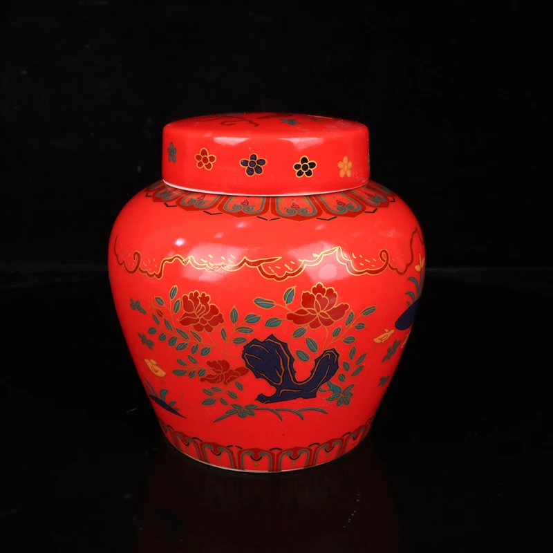 

Ming Chenghua Red Ground Doucai Family Portrait Pattern Tianzi Jar Home Crafts Exquisite Decorative Ornaments Porcelain Collecti
