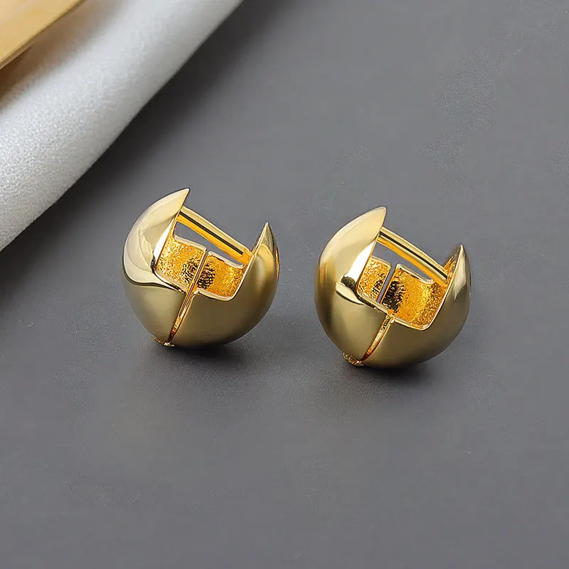 Fashion Ball Earrings For Women Stainless Steel Gold Color Geometric Ball Earring Femme Wedding Party Jewelry Gift Accessories
Fashion Ball Earrings For Women Stainless Steel Gold Color Geometric Ball Earring Femme Wedding Party Jewelry Gift Accessories