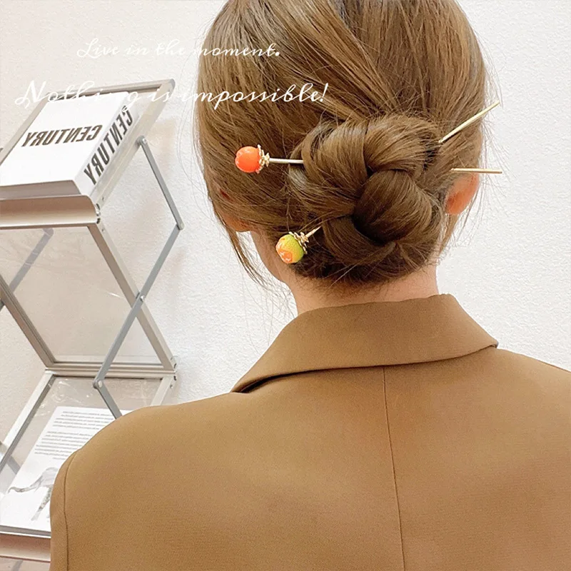 Fashion Hair Accessories Creative Orange Hairpin Female Simple Modern Dish Hair Antique Headdress Versatile Hairpin Hairpin
Fashion Hair Accessories Creative Orange Hairpin Female Simple Modern Dish Hair Antique Headdress Versatile Hairpin Hairpin