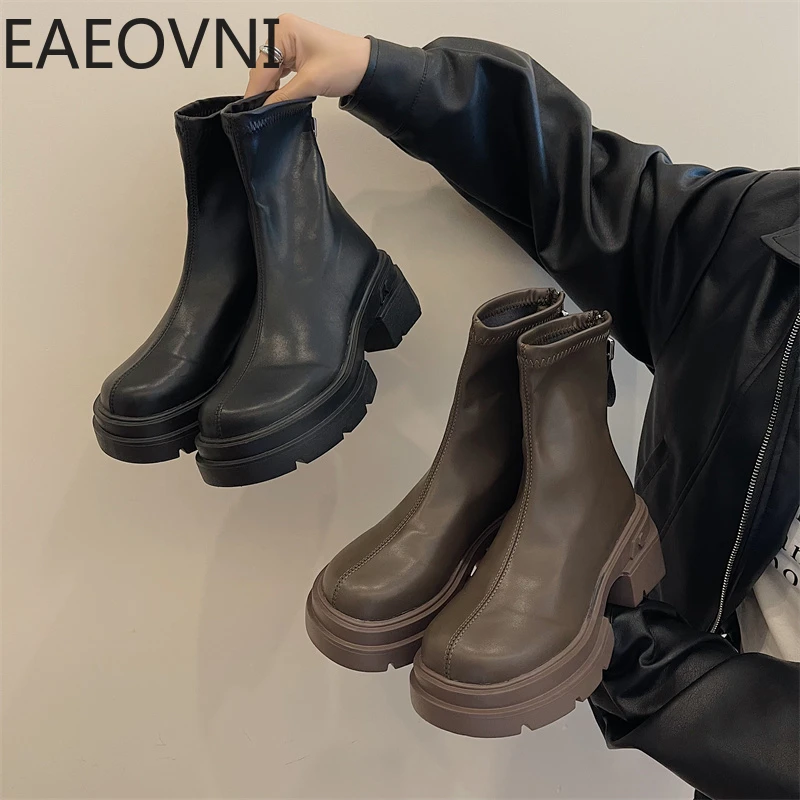 Winter Platform Ankle Boots For Women Fashion Back Zippers Short Boots Female Elegant Thick Heel Women's Mordern Botties
Winter Platform Ankle Boots For Women Fashion Back Zippers Short Boots Female Elegant Thick Heel Women's Mordern Botties