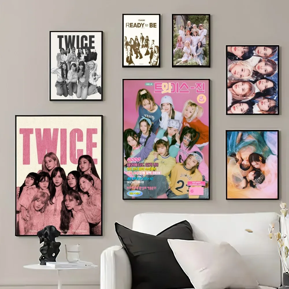 Постер kpop Т-дважды, настенные картины, маленькие украшения для гостиной и дома
Постер kpop Т-дважды, настенные картины, маленькие украшения для гостиной и дома