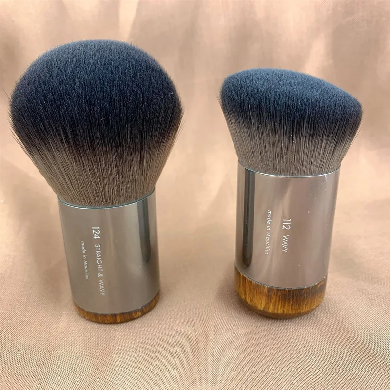 124#112# Round Head Makeup Brush Mushroom Head Loose Powder Brush Honey Powder Brush Blush Brush Repairing Brush Powder Brush
124#112# Round Head Makeup Brush Mushroom Head Loose Powder Brush Honey Powder Brush Blush Brush Repairing Brush Powder Brush