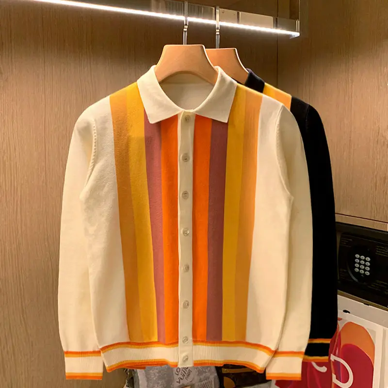 Stripe Patchwork Sweaters Men Fashion Casual Turn-Down Collar Knit Pullovers Loose Retro Harajuku Hip Hop Streetwear Unisex D112
Stripe Patchwork Sweaters Men Fashion Casual Turn-Down Collar Knit Pullovers Loose Retro Harajuku Hip Hop Streetwear Unisex D112